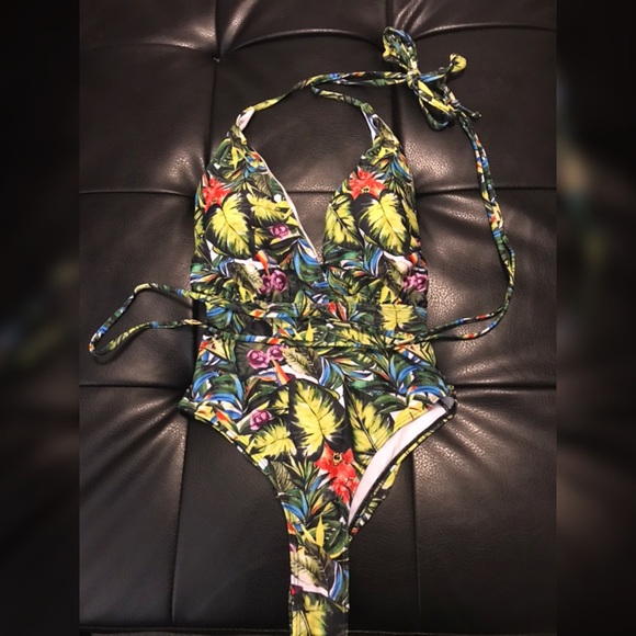 Electraswim Anaya one piece tie waist swimsuit NWT - Picture 2 of 8